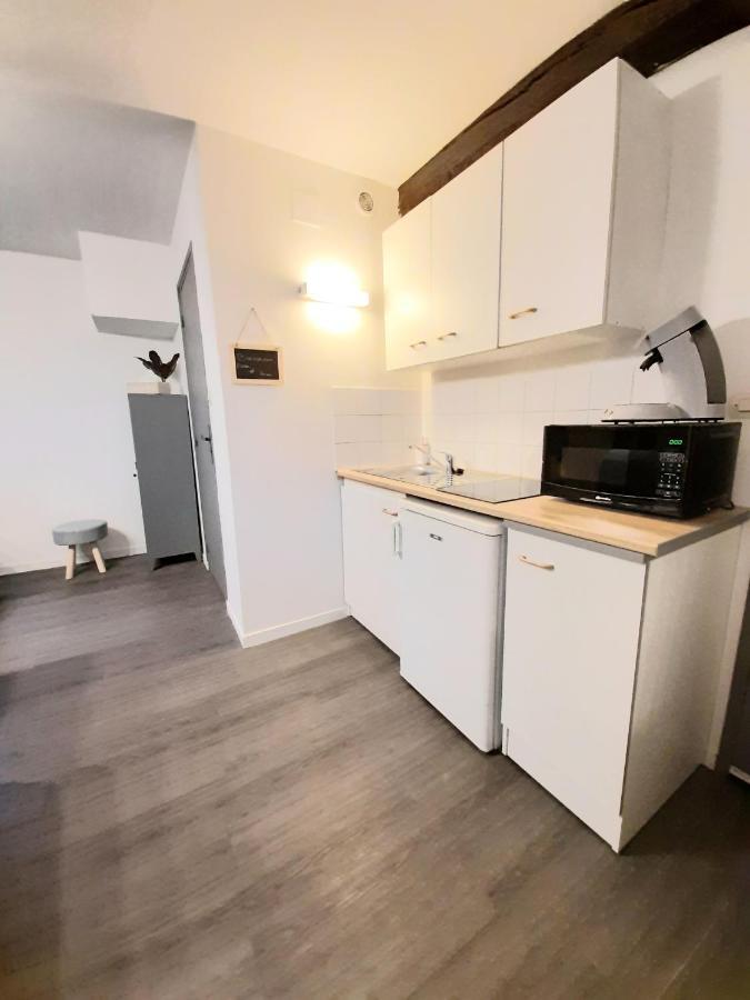 Appartamento Charmant Studio Beauvais Proche Centre, Gare , Et Aeroport. Esterno foto