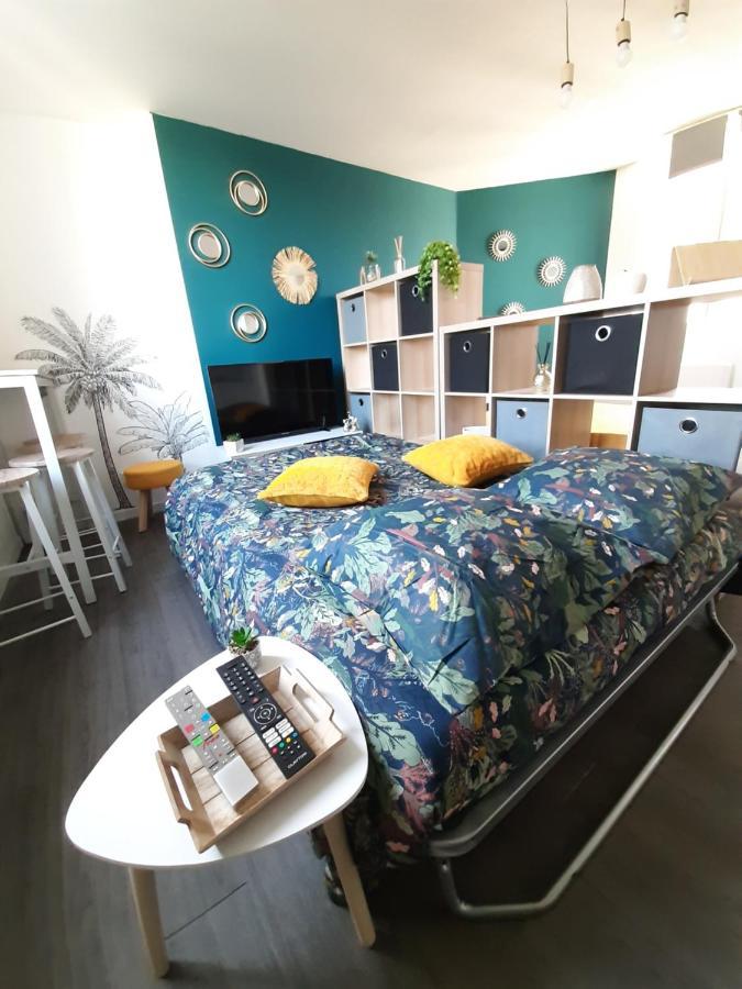 Appartamento Charmant Studio Beauvais Proche Centre, Gare , Et Aeroport. Esterno foto